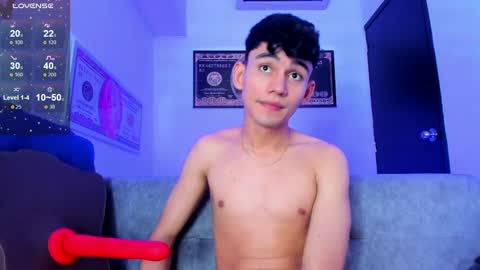 Snapshot of estebanperez_ chatting on January 2025 08:03:02 PM Esteban online show from January 2025 08:03:02 PM