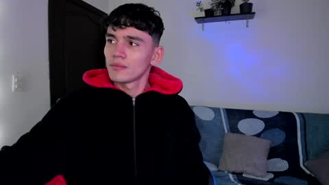 Snapshot of estebanperez_ chatting on January 2025 12:49:02 PM Esteban online show from January 2025 12:49:02 PM