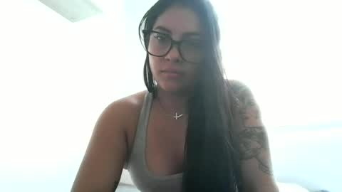 estefafans online show from June 2026 06:01:02 PM