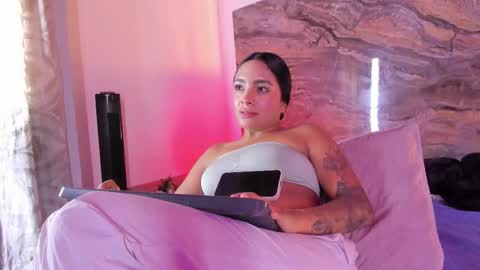 Snapshot of estefy_gomez1 chatting on April 2026 05:30:01 PM Stefy online show from April 2026 05:30:01 PM