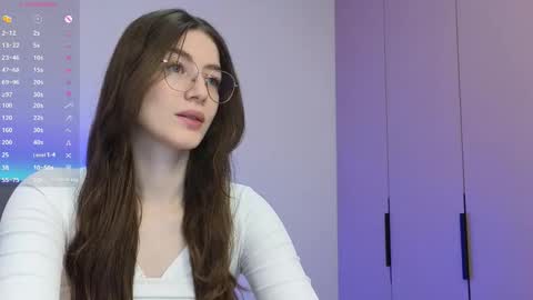 Snapshot of ester_hill chatting on October 2025 07:59:01 PM Ester online show from October 2025 07:59:01 PM