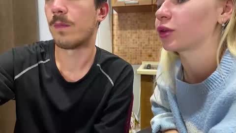 Ester online show from September 2025 06:24:02 PM