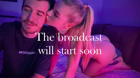 Ester online show from January 2026 04:22:01 PM