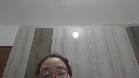 esteralcantara online show from April 2026 10:21:02 PM