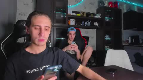 LOUIS online show from November 2025 02:44:02 AM