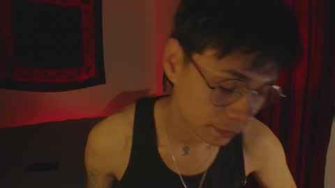 Snapshot of estmonnn chatting on October 2025 10:22:02 PM Esteban online show from October 2025 10:22:02 PM