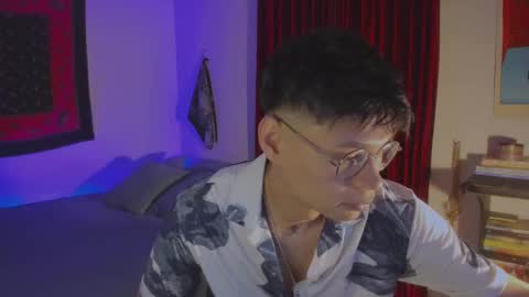 Snapshot of estmonnn chatting on October 2025 01:28:01 AM Esteban online show from October 2025 01:28:01 AM