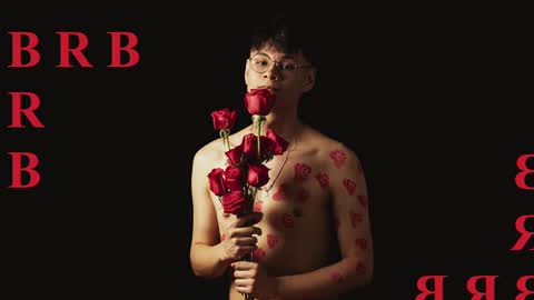 Snapshot of estmonnn chatting on October 2025 11:04:02 PM Esteban online show from October 2025 11:04:02 PM