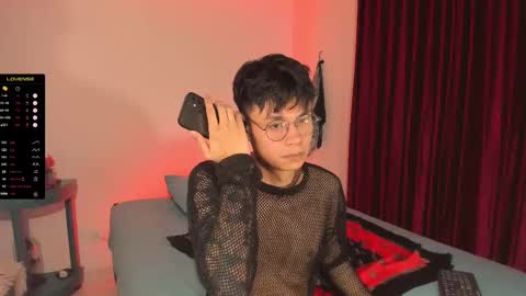 Snapshot of estmonnn chatting on November 2025 05:20:01 AM Esteban online show from November 2025 05:20:01 AM