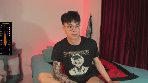 Snapshot of estmonnn chatting on November 2025 02:03:02 AM Esteban online show from November 2025 02:03:02 AM