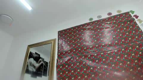 Snapshot of estrella_hanks_ chatting on January 2025 11:54:02 AM Estrella online show from January 2025 11:54:02 AM