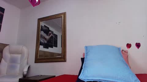 Snapshot of estrella_hanks_ chatting on March 2025 11:53:02 AM Estrella online show from March 2025 11:53:02 AM