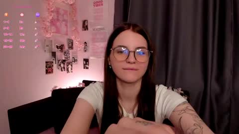 Anna  online show from April 2026 09:38:01 PM