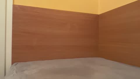 Snapshot of etat_on chatting on October 2025 11:13:02 PM Tom online show from October 2025 11:13:02 PM