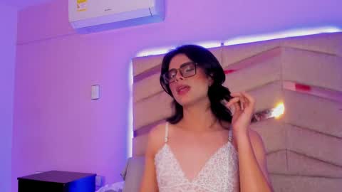 Snapshot of eterea_blow chatting on January 2025 09:34:02 AM Eterea online show from January 2025 09:34:02 AM