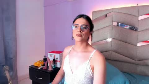 Snapshot of eterea_blow chatting on March 2025 02:46:02 AM Eterea online show from March 2025 02:46:02 AM