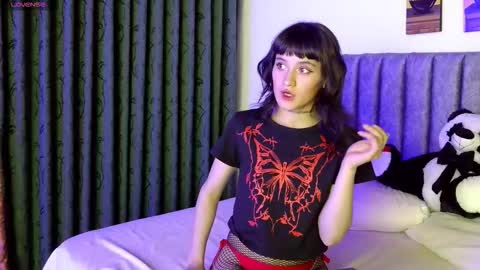 Sharon online show from October 2025 12:11:01 AM