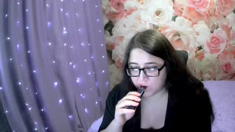 Snapshot of eternal_eighth chatting on November 2025 07:03:02 PM Didi online show from November 2025 07:03:02 PM