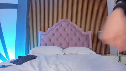 Snapshot of ethaancox chatting on September 2025 07:08:01 AM ethaancox online show from September 2025 07:08:01 AM