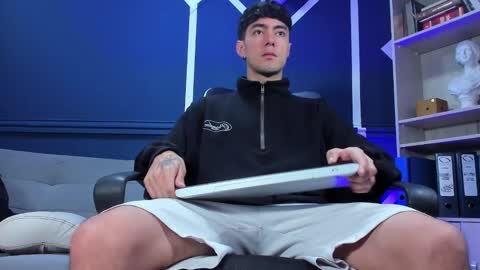 Etham online show from September 2025 12:07:02 PM