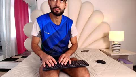 Ethan online show from January 2025 03:11:01 PM