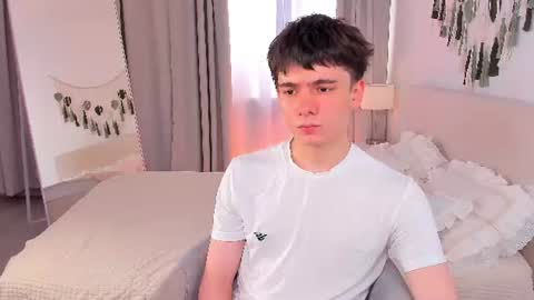Snapshot of ethan_crowe chatting on July 2026 10:51:02 AM Ethan online show from July 2026 10:51:02 AM