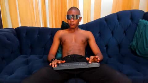 King Ethan online show from January 2025 02:14:01 PM