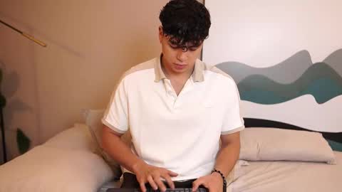 ethan_occonor online show from October 2025 12:05:02 PM