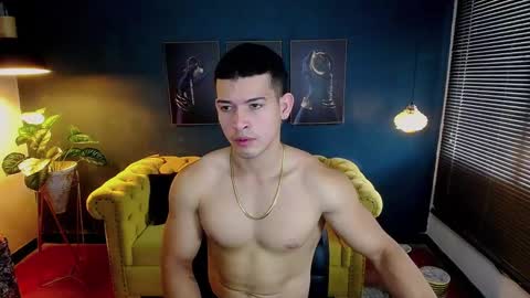 ETHAN RODGERS online show from October 2025 07:43:01 PM