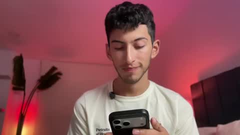 Snapshot of ethan_skiny_ chatting on July 2026 05:03:02 AM Joan online show from July 2026 05:03:02 AM