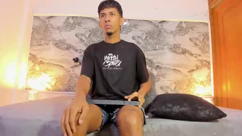 ethan_thouse online show from October 2025 03:06:01 AM