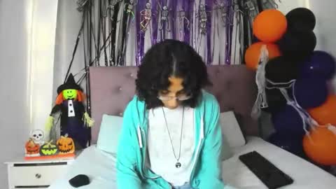 ethanblackwoodd online show from October 2025 09:05:02 PM