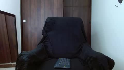 ethangreey1 online show from December 2024 04:27:02 PM