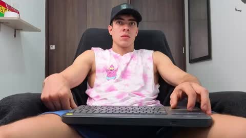 ethangreey1 online show from September 2025 02:21:01 PM