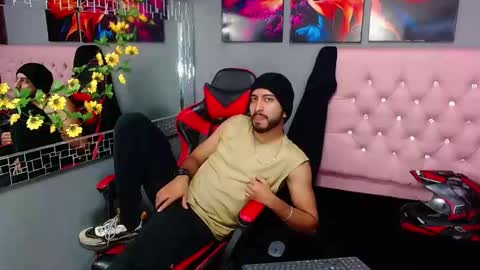 Snapshot of ethanmontana chatting on September 2025 08:21:02 PM Ethan for u online show from September 2025 08:21:02 PM