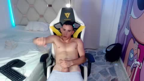 Ethan online show from March 2025 06:15:02 AM