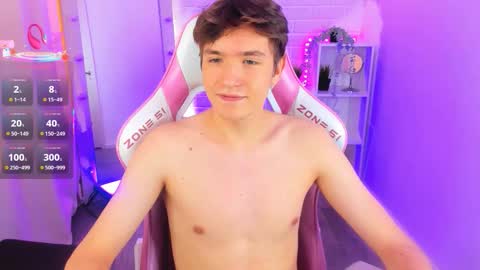 Ethan online show from September 2025 06:02:01 AM