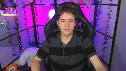 Ethan online show from September 2025 05:44:01 AM