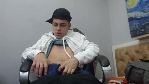 ethanx18 online show from May 2026 03:57:02 AM