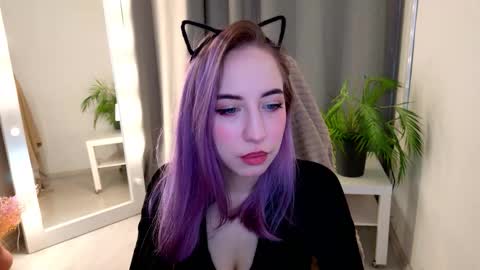 Isabelle online show from November 2025 05:39:01 AM