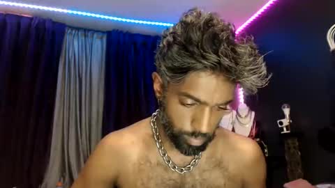 Ethnic Charm online show from November 2025 03:08:02 AM