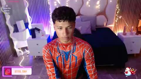 ette online show from December 2025 03:35:02 AM