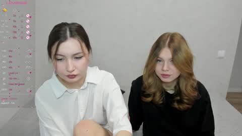 Veronica Tiia Lilith left to right online show from February 2025 12:49:01 AM
