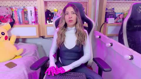 Snapshot of eunyeong_ chatting on September 2025 11:37:02 AM Ennik online show from September 2025 11:37:02 AM