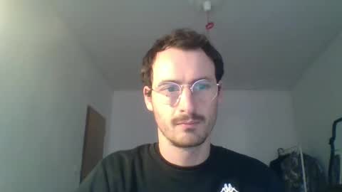 Snapshot of europe_bang chatting on January 2025 12:28:02 PM Andrea online show from January 2025 12:28:02 PM