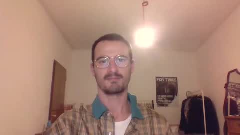 Snapshot of europe_bang chatting on November 2025 12:49:01 AM Andrea online show from November 2025 12:49:01 AM