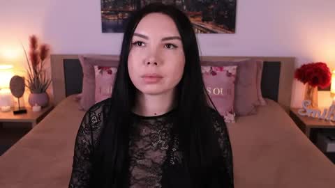 Snapshot of eva__si chatting on May 2026 06:33:01 AM Eva online show from May 2026 06:33:01 AM