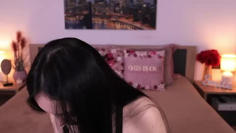 Snapshot of eva__si chatting on May 2026 06:42:02 AM Eva online show from May 2026 06:42:02 AM
