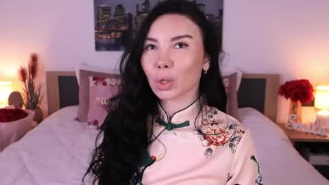 Snapshot of eva__si chatting on June 2026 07:02:02 AM Eva online show from June 2026 07:02:02 AM