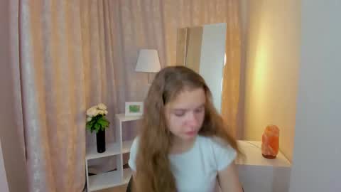 Eva online show from October 2025 01:03:02 AM